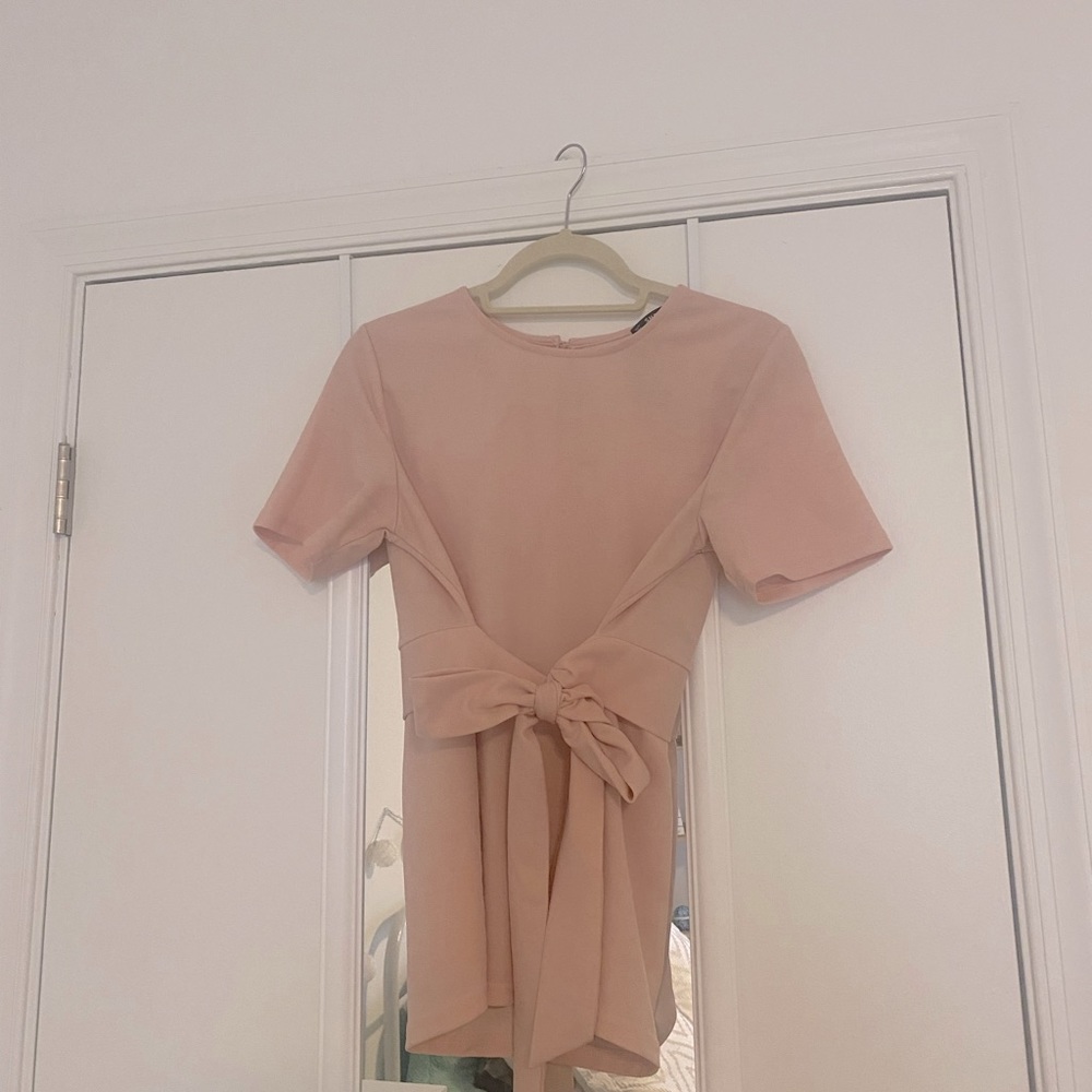 Light pink blouse~ never worn!